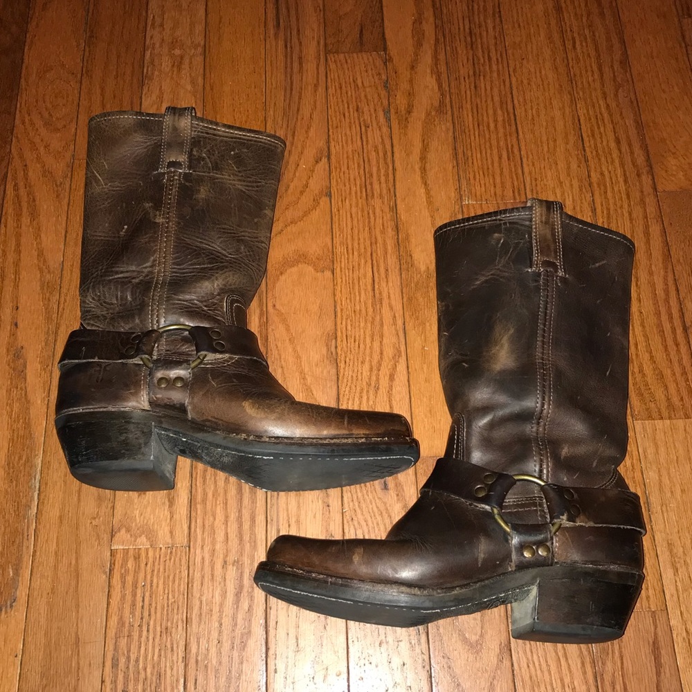 Frye Harness 12R Distressed Brown Very Nice Sz 7
